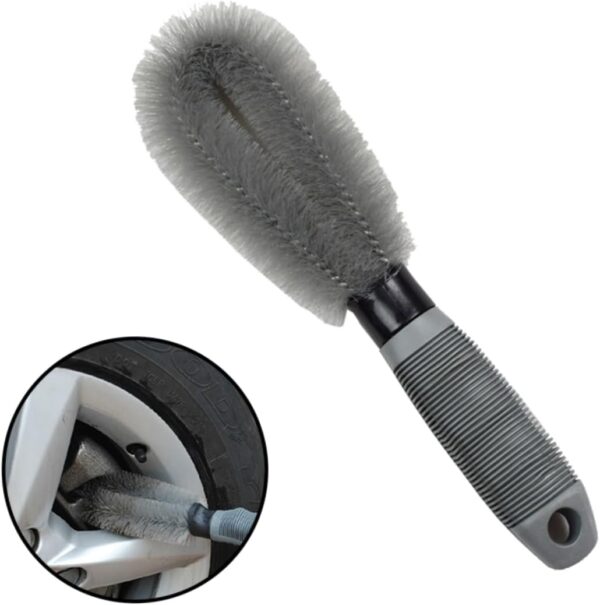 فرشاه اطارات السيارة